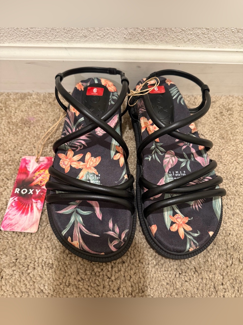 “New” Roxy Brooke Floral Strappy Sandals size6